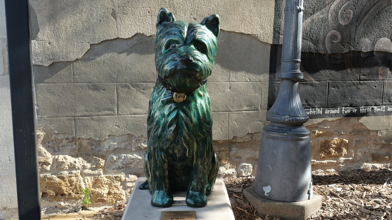 A statue of Toto from "Wizard of Oz" in Wamego, Kansas