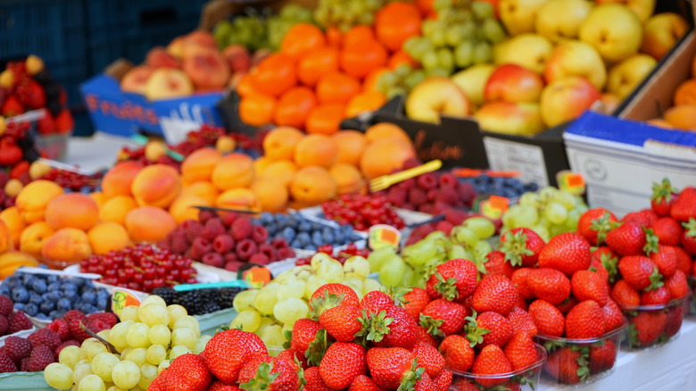 Display of fresh berries and fruit at the St. Jacobs Farmers' Market