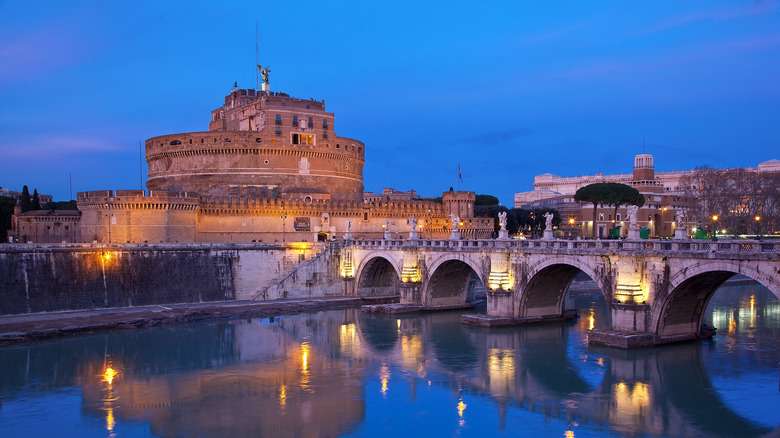 Romantic Ponte and Castel Sant'Angelo at dusk