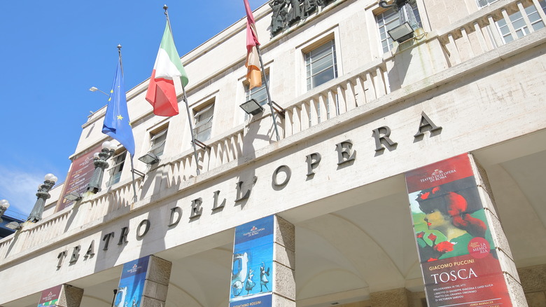 Entrance to the Teatro Dell'Opera