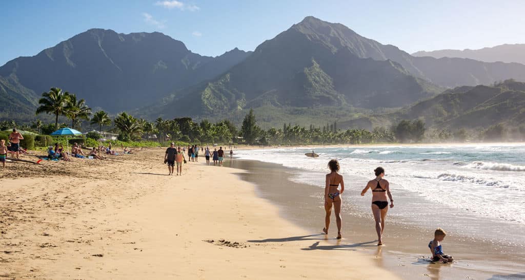 Moving to Kauai Hawaii: Hanalei Bay