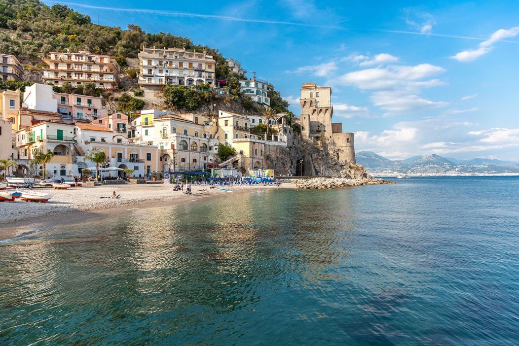 Best Amalfi Coast Beaches | Islands | Islands