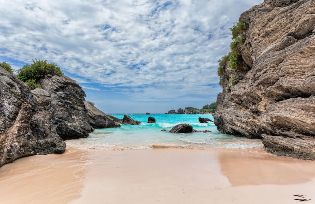 Nonstop Flights from Philadelphia to Caribbean | Direct Flights to Caribbean | Bermuda