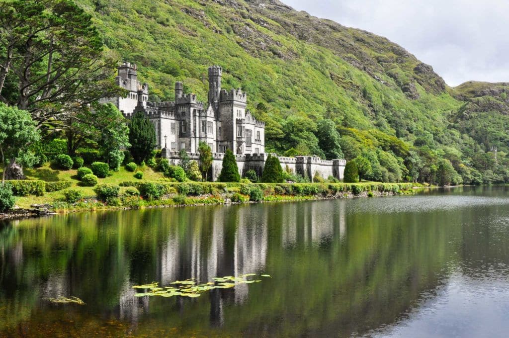 Cheap and Affordable Honeymoon Destinations: Ireland