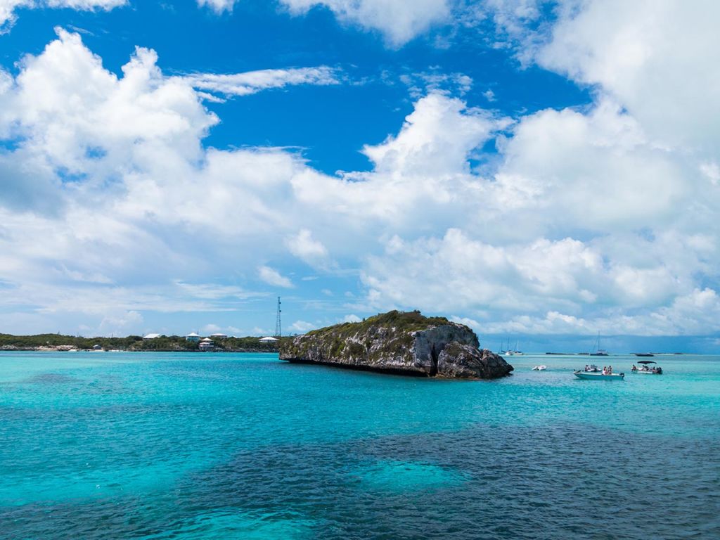 Best Snorkeling in the Caribbean: Thunderball Grotto