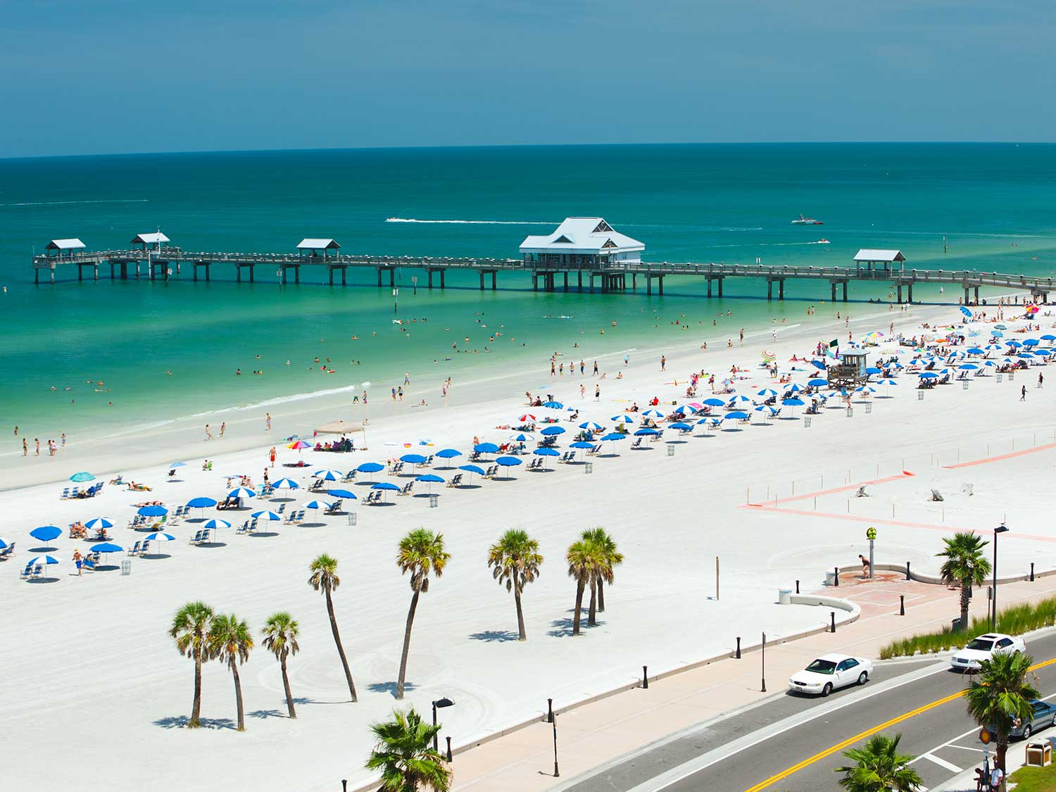 The Classic Florida Beach Vacation Awaits At Wyndham Grand Clearwater ...