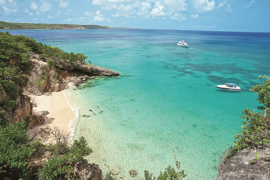 Top 8 Remote Beaches in the Caribbean