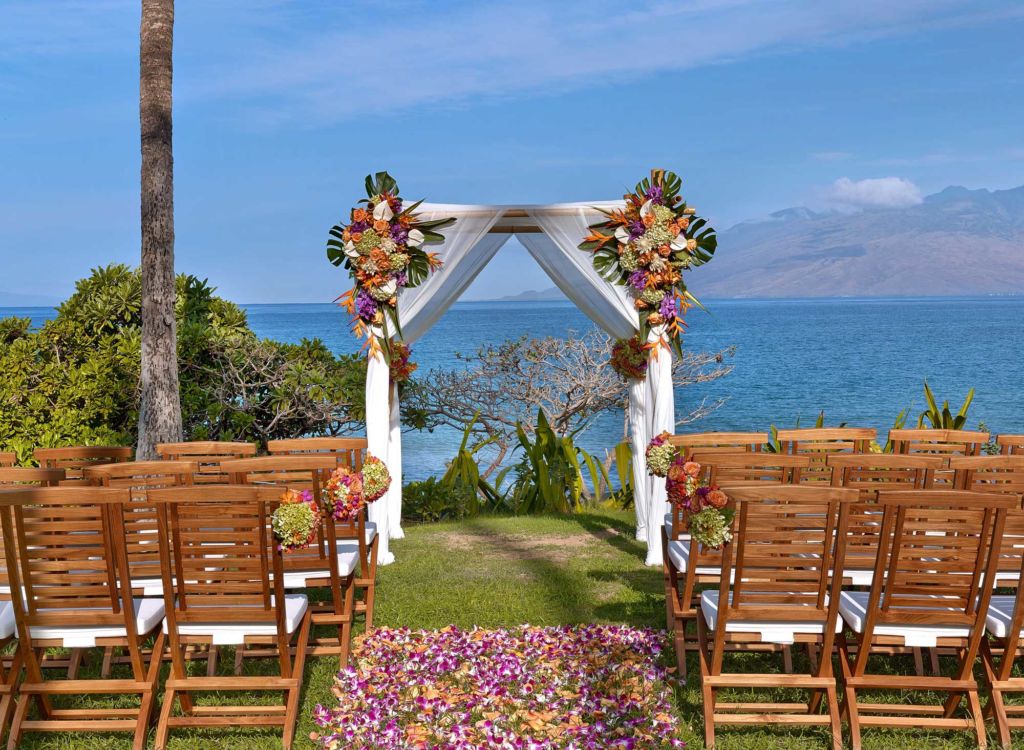 Destination Weddings Venues With Best Views | Unique Places to Get Married | Best Wedding Resorts | Andaz Maui